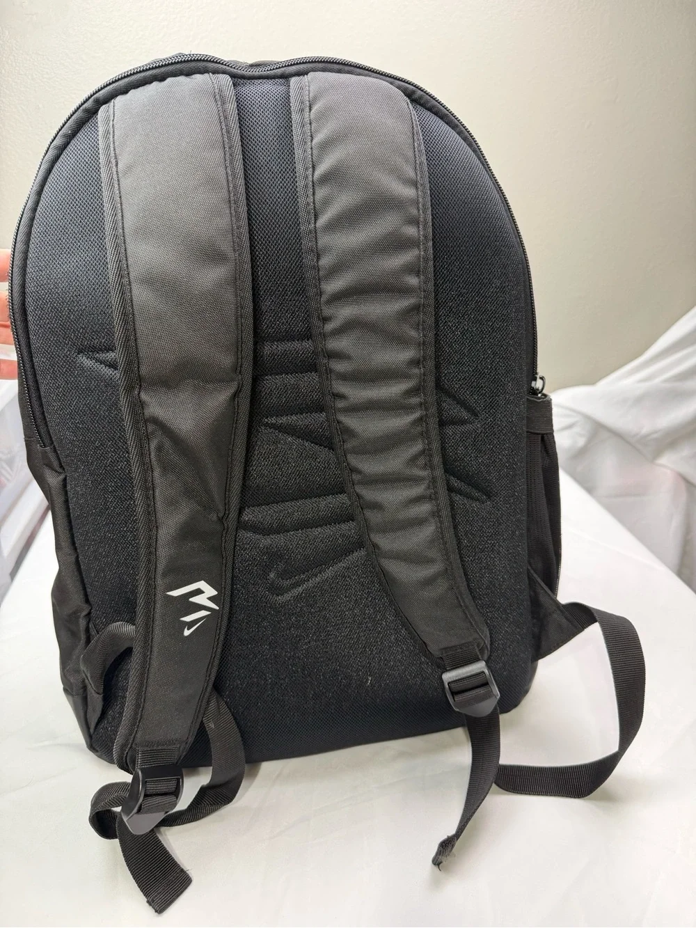 Nike classic black